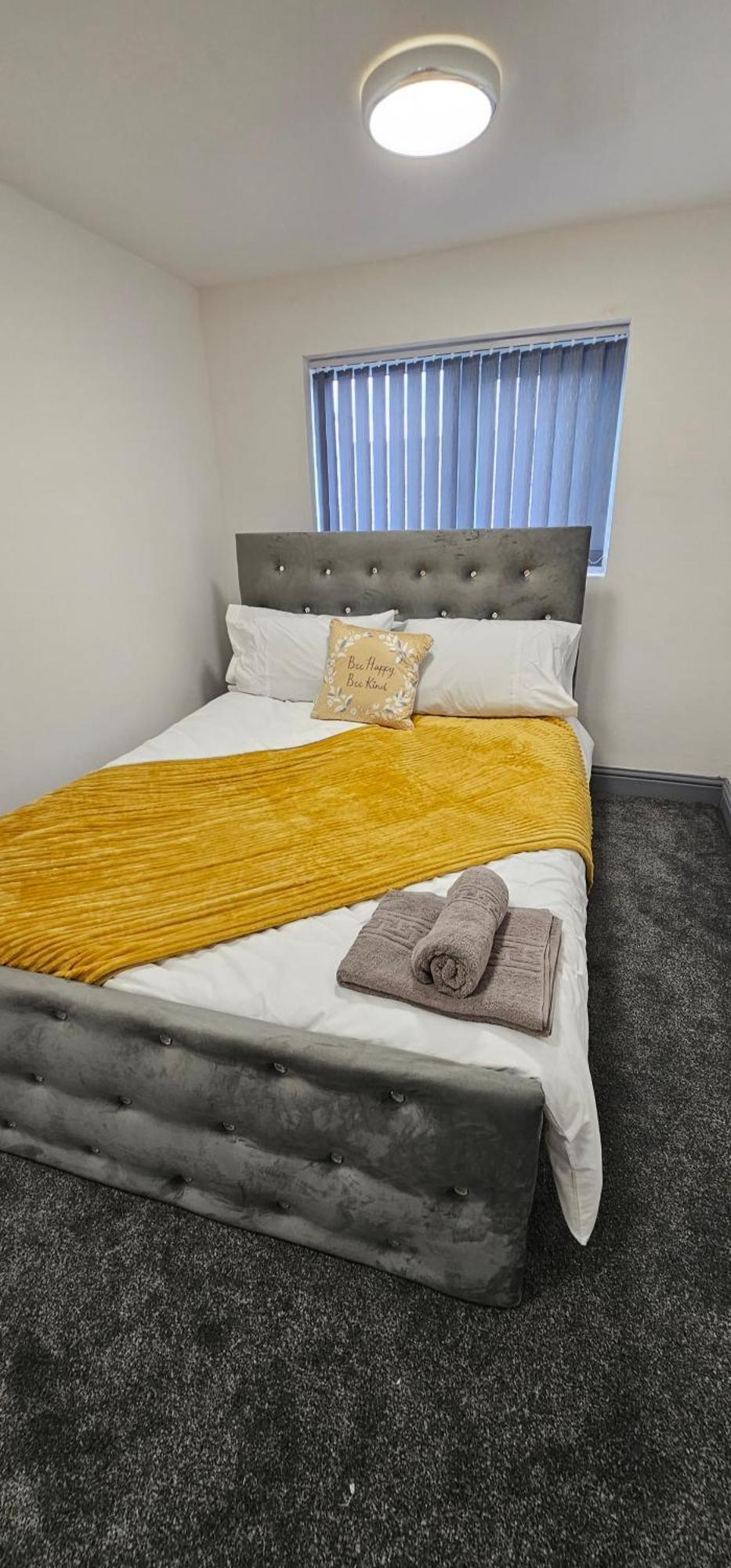Luxury Four Bedroom House * Bradford (West Yorkshire)
